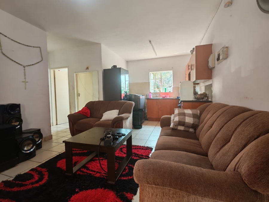 2 Bedroom Property for Sale in Rustenburg Central North West
